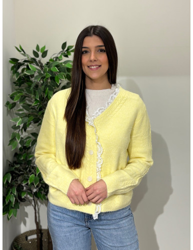 Casaco de malha c/pormenores em renda