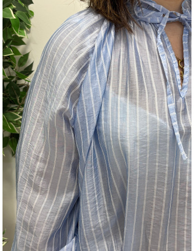 Blusa de riscas c/transparência