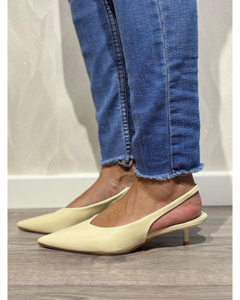 Sapato de Salto Pequeno