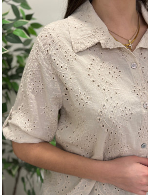 Camisa em Bordado Inglês